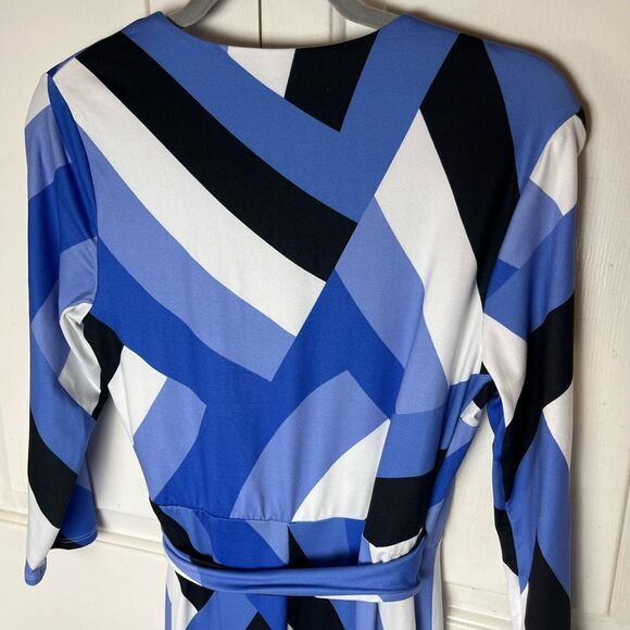 NWT Beautiful Cato Blue Black White Wrap VNeck Maxi Dress Long Sleeve Size XS - Picture 5 of 6